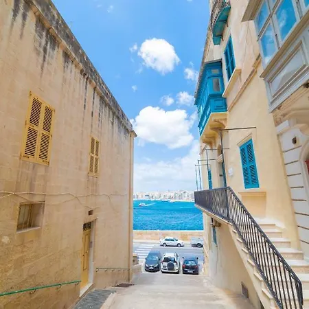 Appartement Charming And Sweet 1br In *